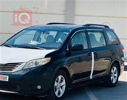 تۆیۆتا سیانا